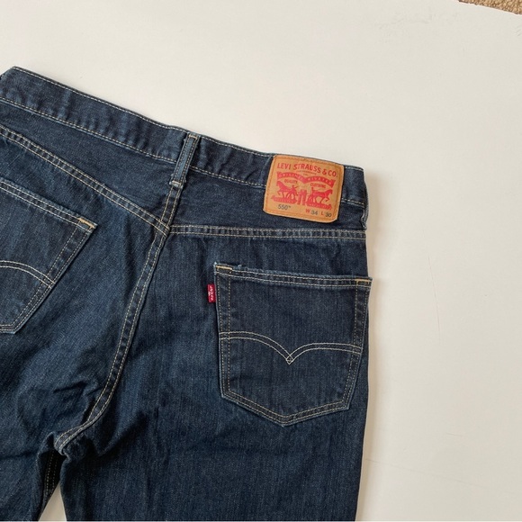 Levi's 550™ Relaxed Fit Straight Leg Baggy Dark Stonewash Jeans, Size 34 30 - Picture 8 of 13
